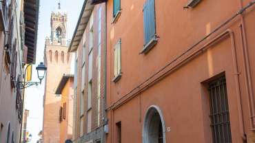 CENTRALISSIMO A BUDRIO BILO CON BOX AUTO